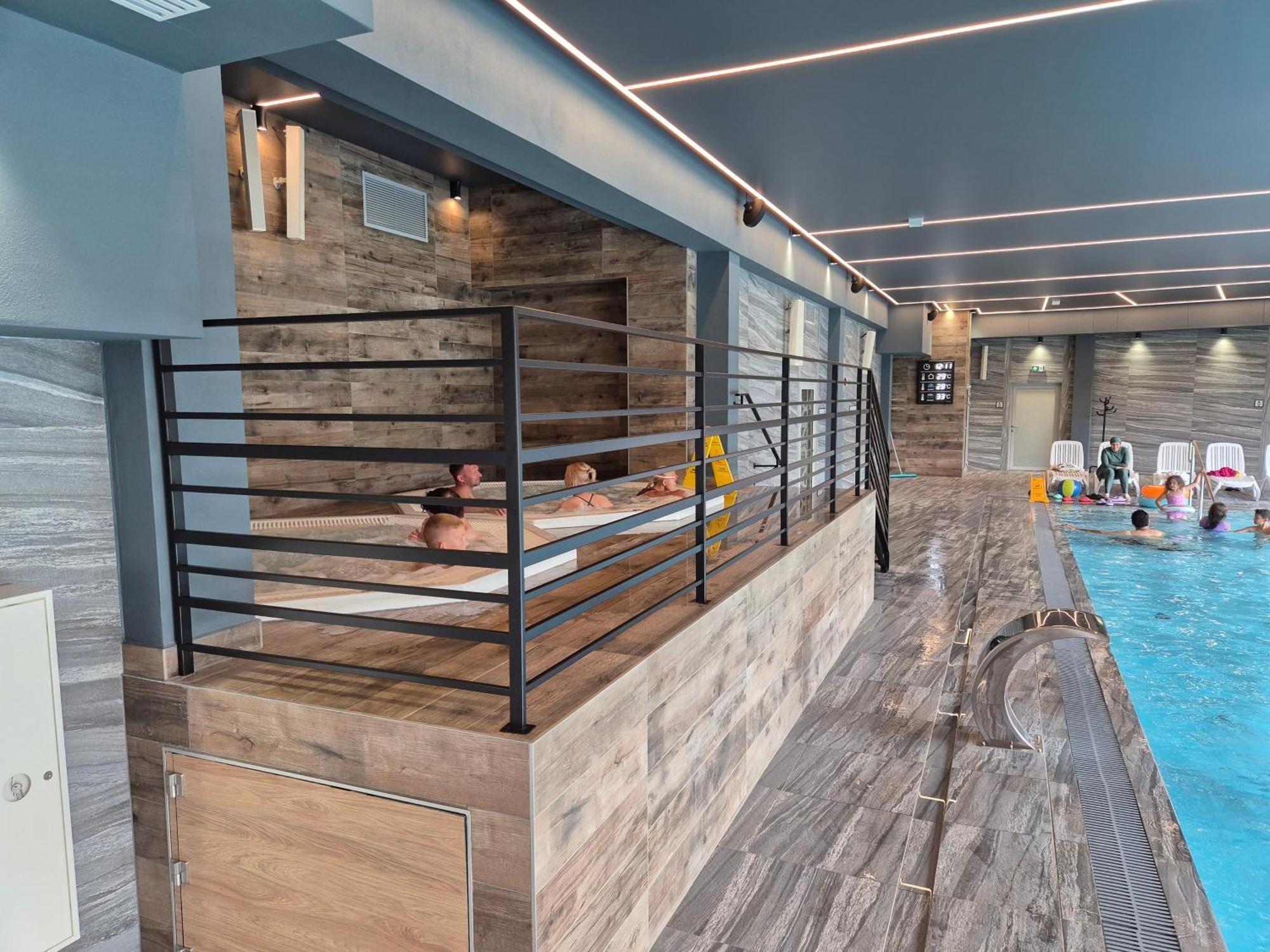 Apartamenty Kasprowicza 20A Klimatyzacja Basen Fintess Sauny Parking Bawialnia Zmywarkataras Wysoki Standard W Pelni Wyposazony Kolberg Exterior foto